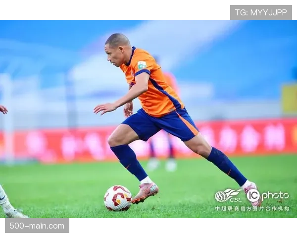 姆巴佩穆里奇合计41球 超过14支西甲球队全队总进球数 姆巴佩穆里奇合计41球 超过14支西甲球队全队总进球数